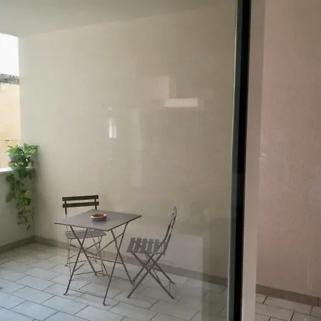 Modern Flat ++ *