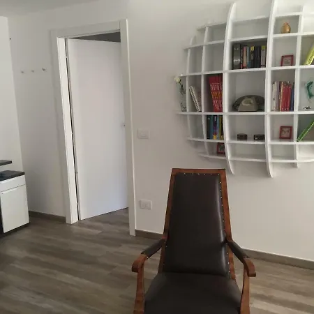 Modern Flat ++ *