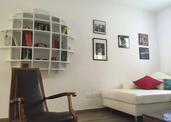 Modern Flat ++ * לצ'ה