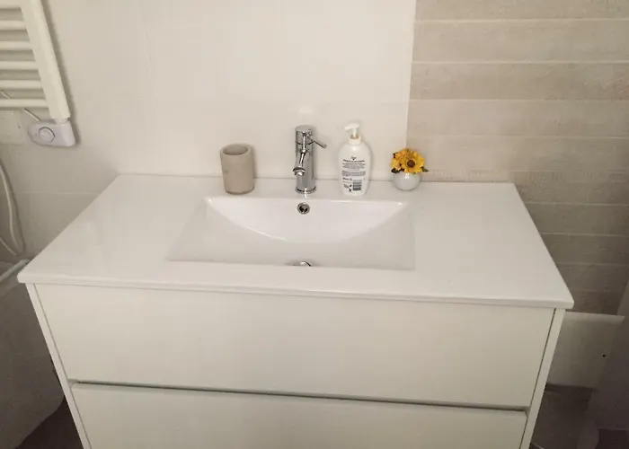 Modern Flat ++ לצ'ה