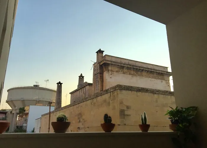 Modern Flat ++ דירה *