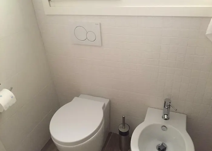 Modern Flat ++ דירה